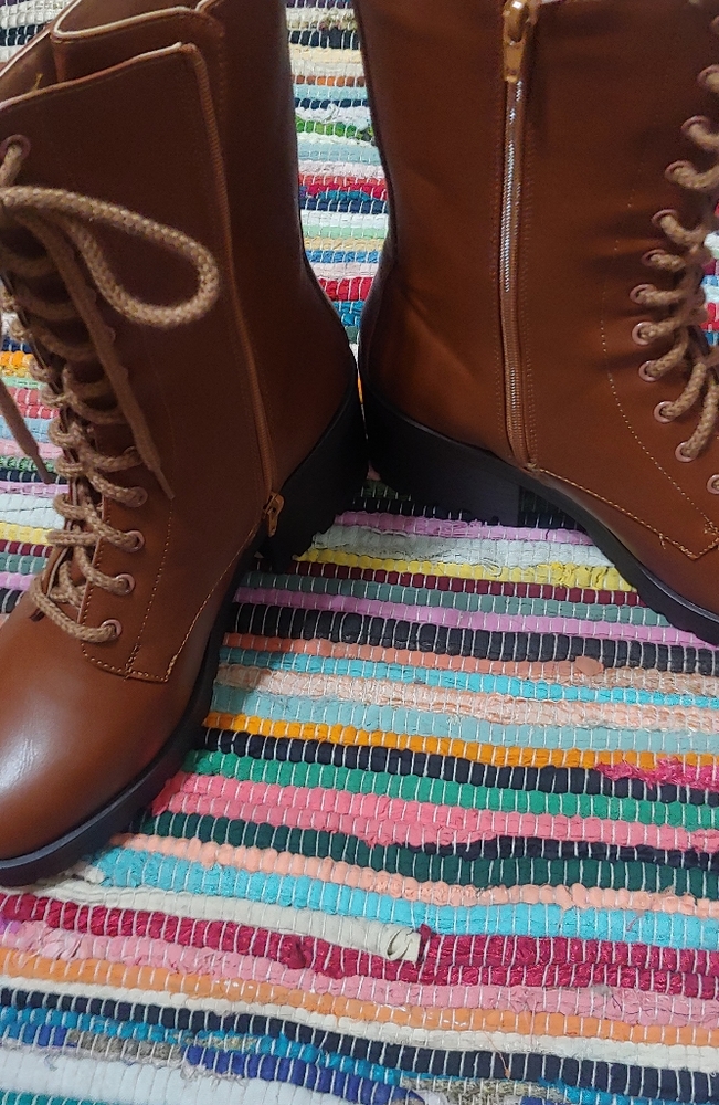 Brown Boots - Picture 3 of 4